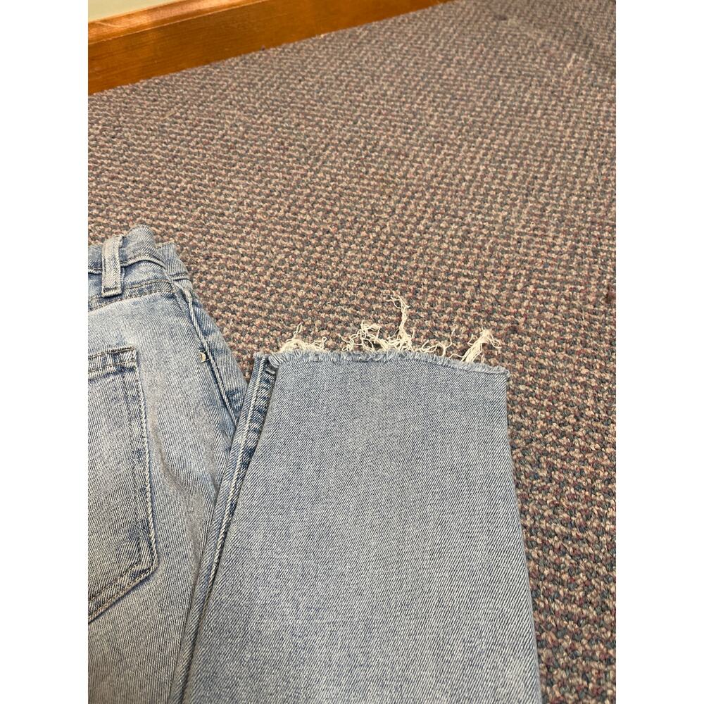 BDG Urban Outfitters Girlfriend High Rise Crop 27 - Picture 2 of 6